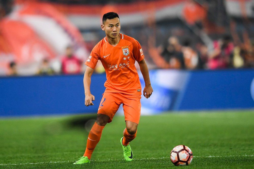 本轮西甲，赫塔费3-0完胜塞维利亚，格林伍德点射破门并有一次助攻，他的助攻和进球还分别是用左右脚完成，再次展现了双足能力。